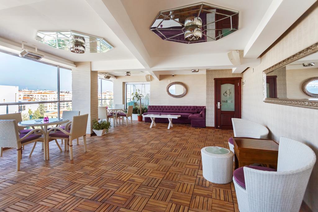 Izmir Palas Hotel Bagian luar foto