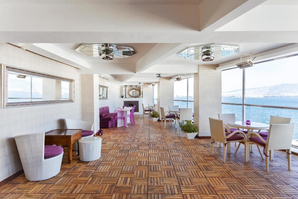 Izmir Palas Hotel Bagian luar foto