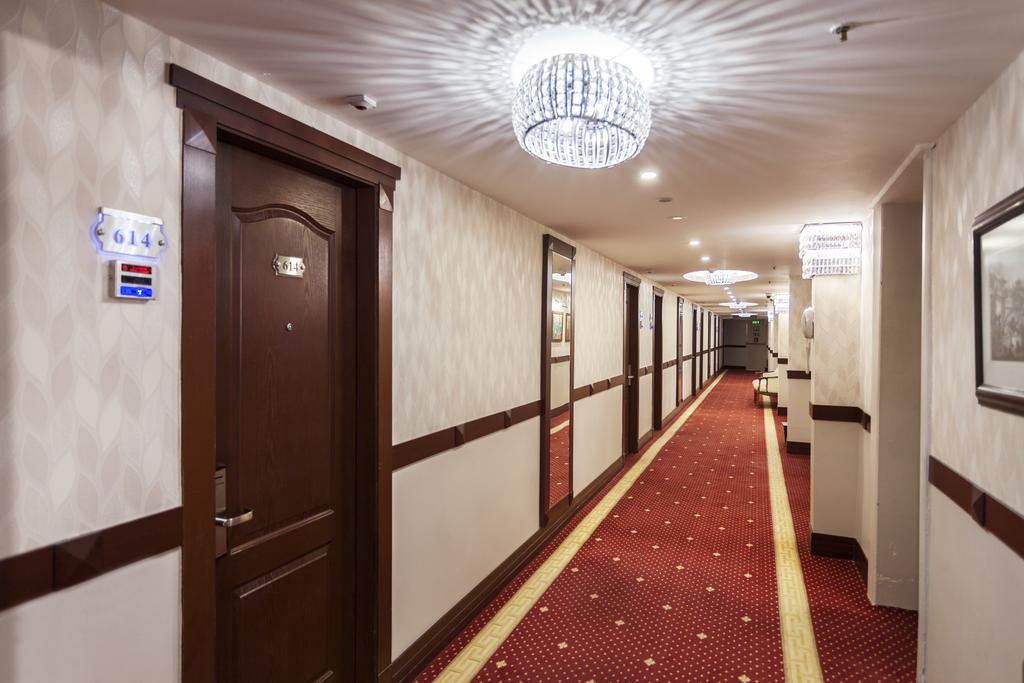 Izmir Palas Hotel Bagian luar foto