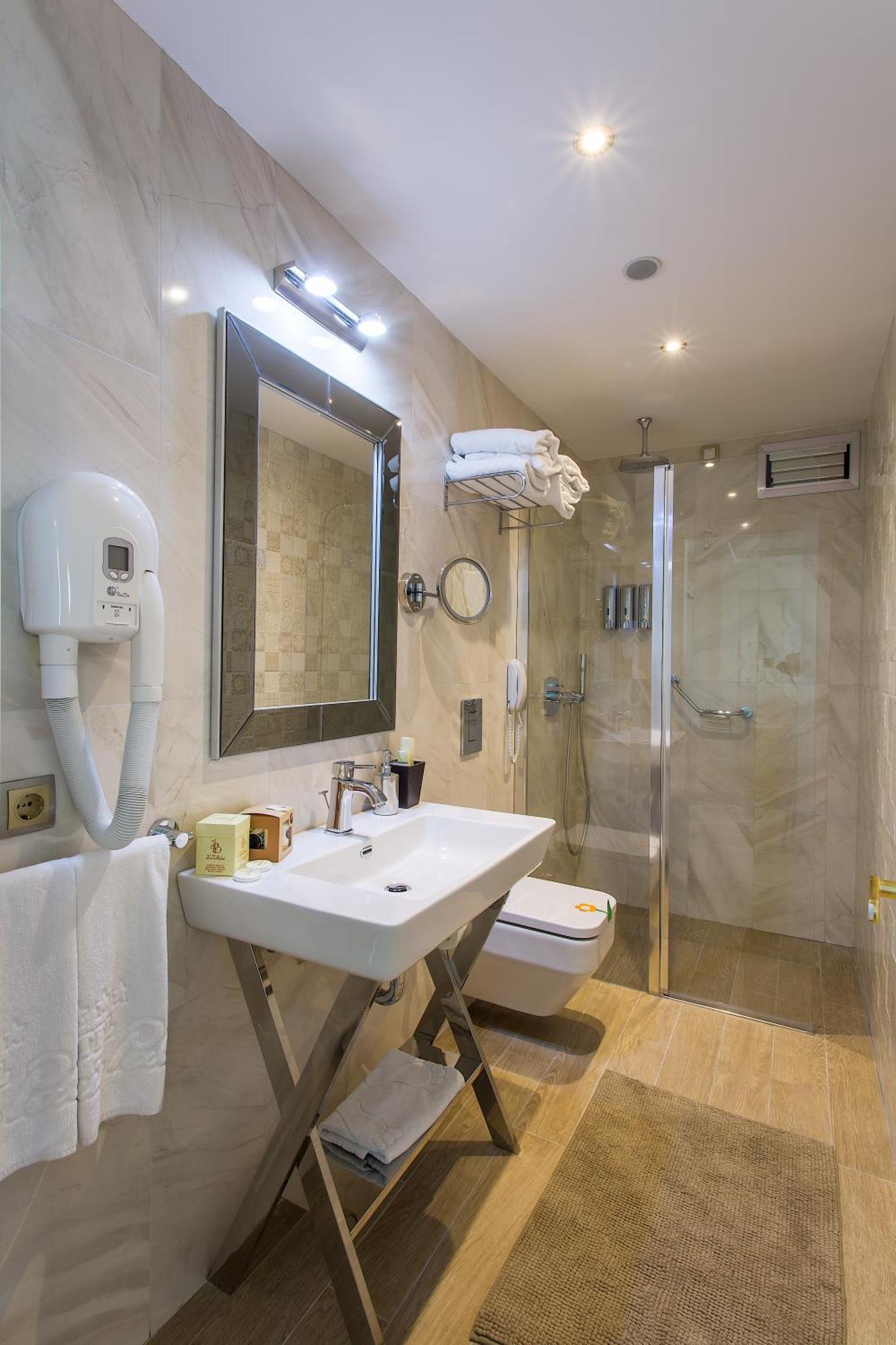 Izmir Palas Hotel Ruang foto