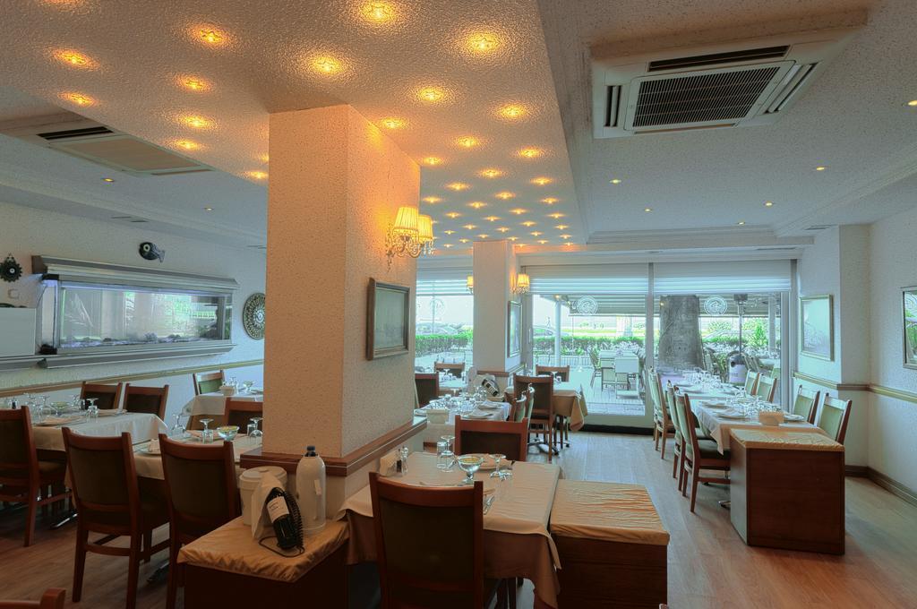 Izmir Palas Hotel Bagian luar foto